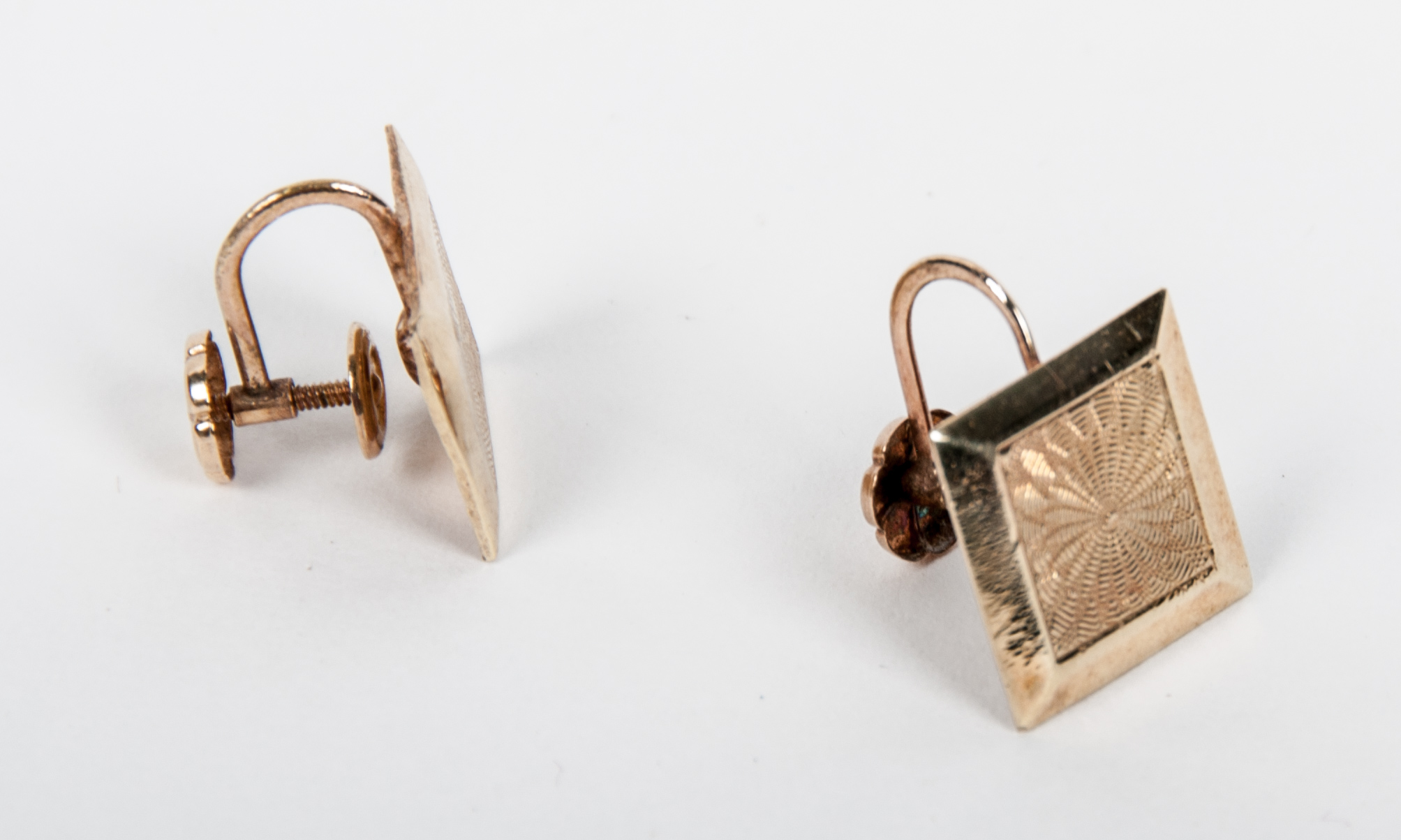 Vintage Delicate Gold Tone Earrings