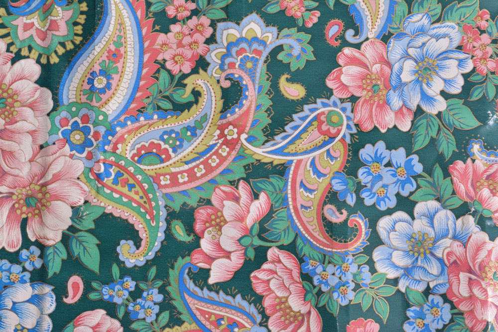 "Pax et Bonum" Plaque and Buon Ricordo Touring Club Plate