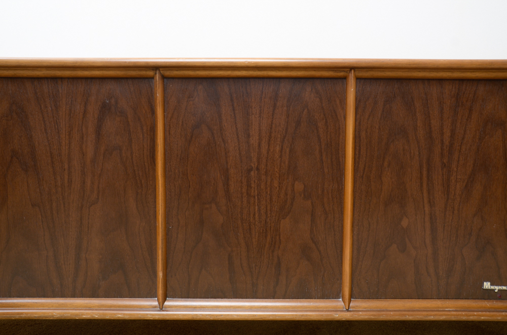 Mid-Century Magnavox Astro-Sonic Stereo Console