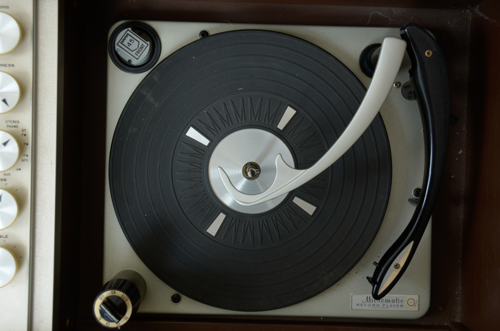 Mid-Century Magnavox Astro-Sonic Stereo Console