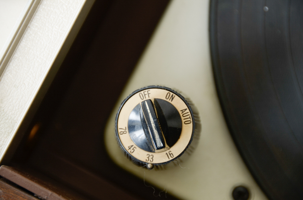 Mid-Century Magnavox Astro-Sonic Stereo Console