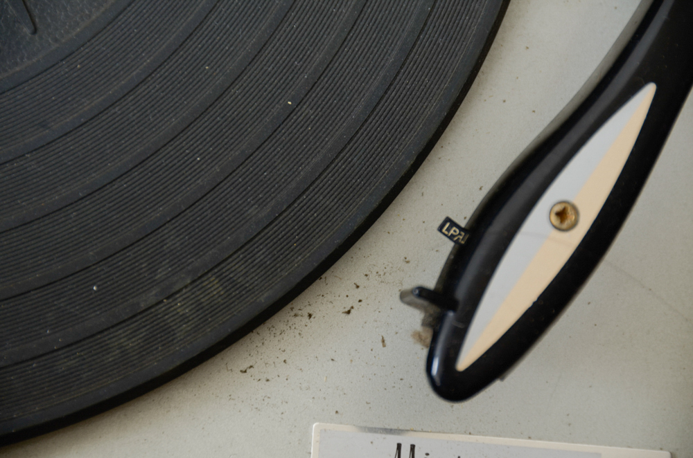 Mid-Century Magnavox Astro-Sonic Stereo Console