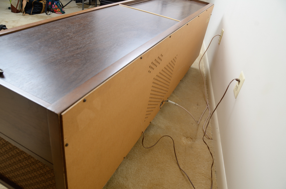 Mid-Century Magnavox Astro-Sonic Stereo Console