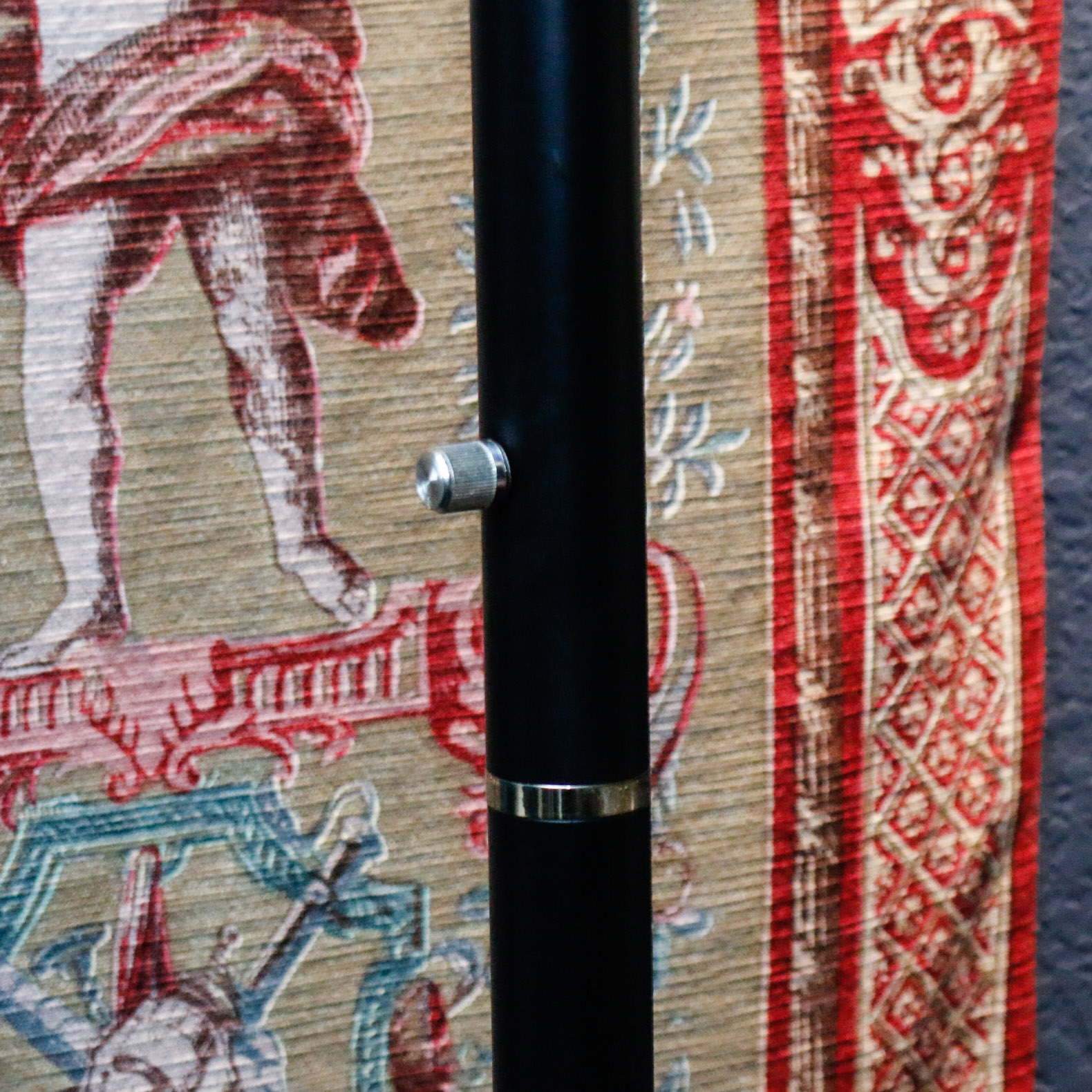 Modern Black Metal Floor Lamp