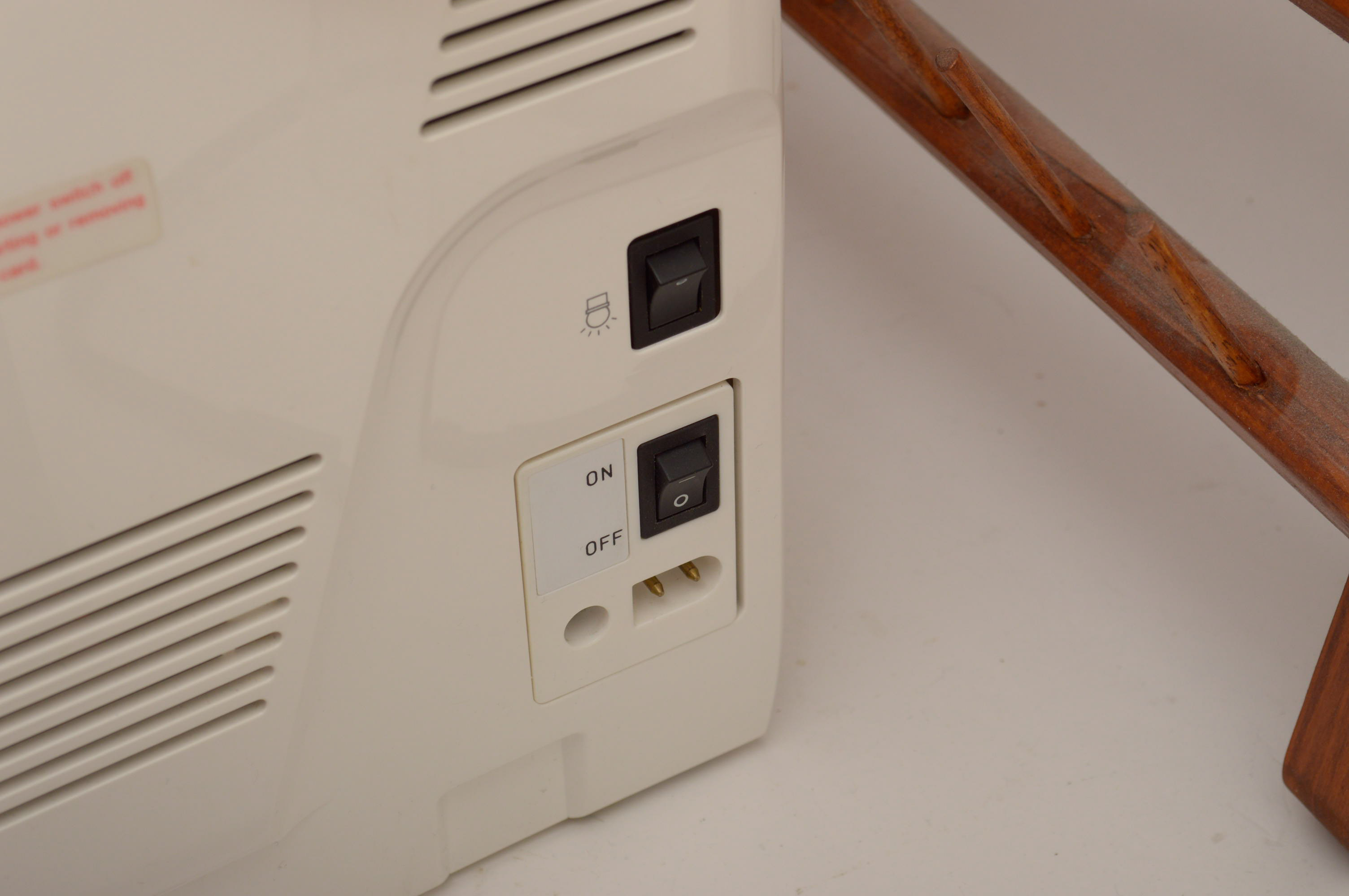 Janome Memory Craft 9000 Sewing Machine and Accessories