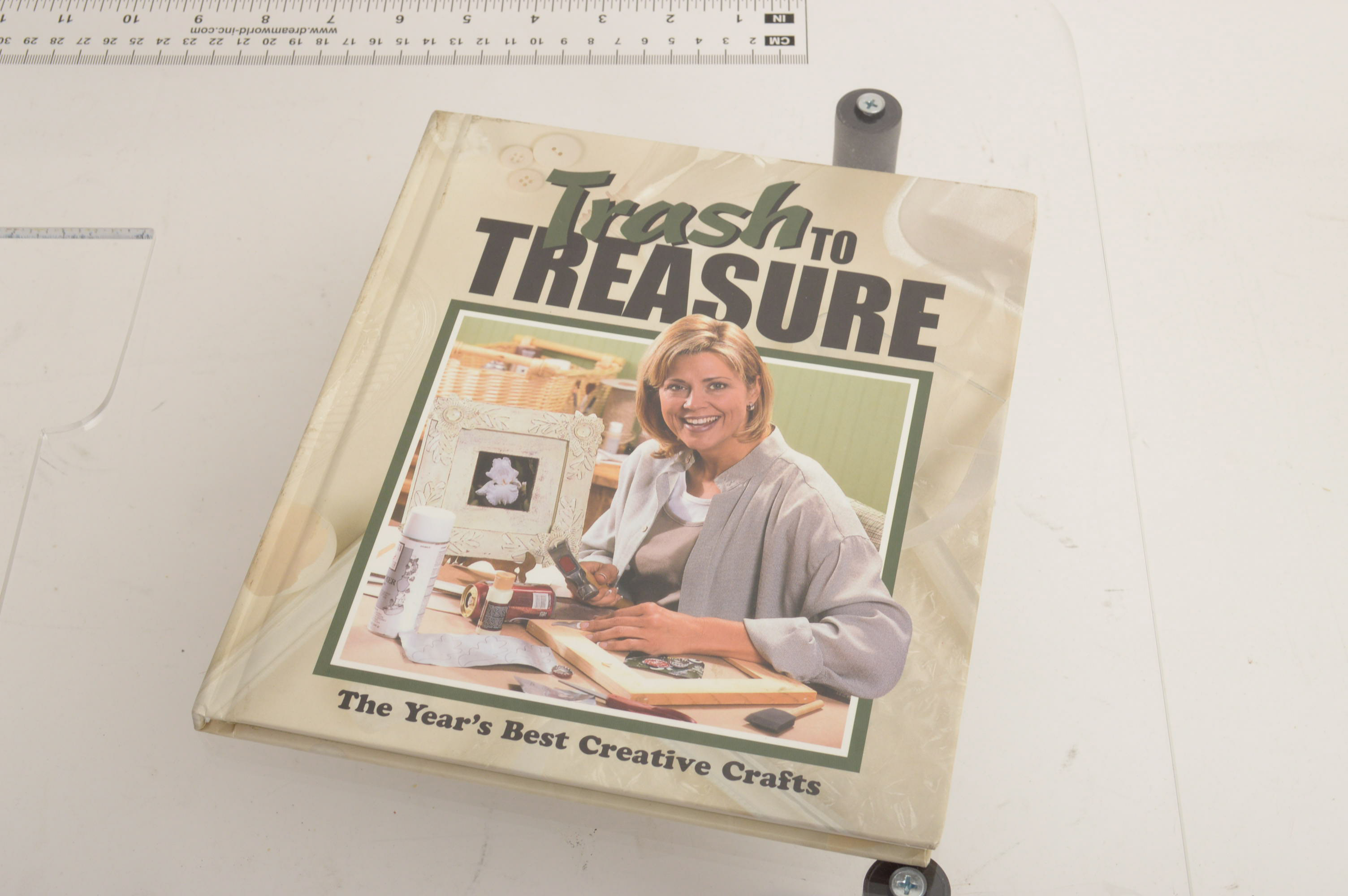 Janome Memory Craft 9000 Sewing Machine and Accessories