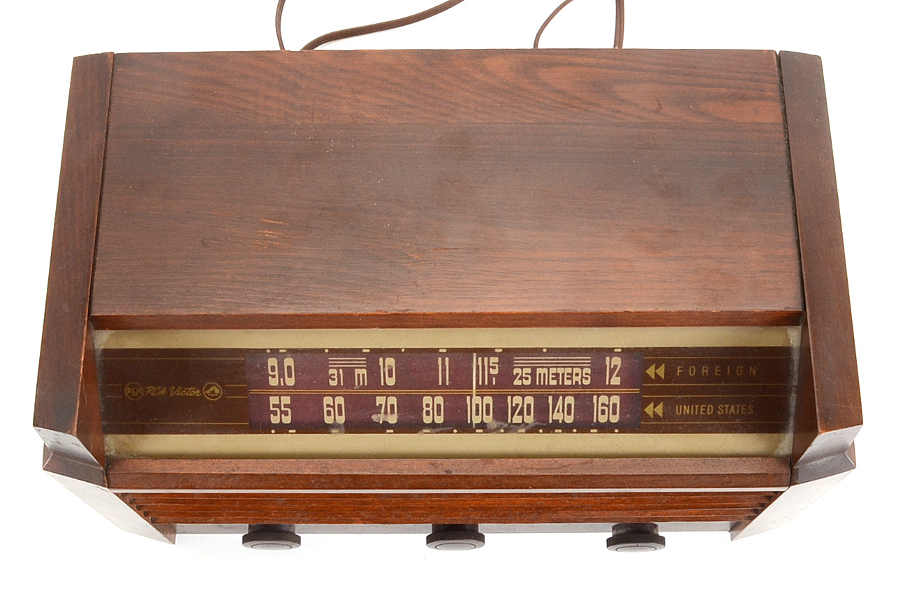 Vintage RCA Victor Radio