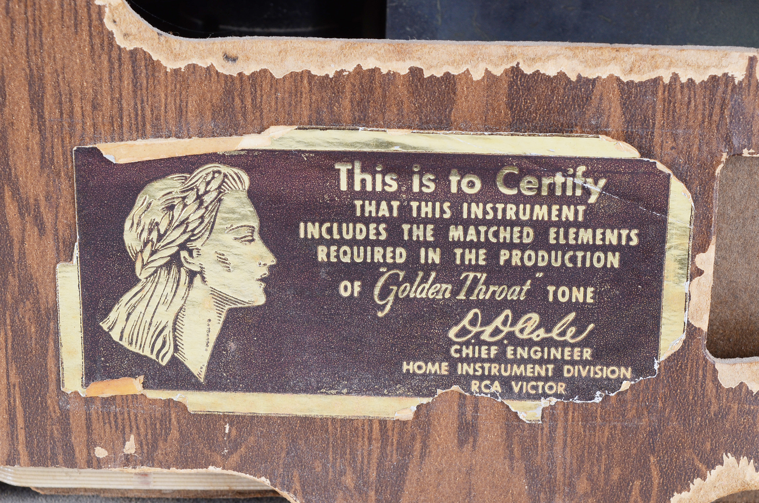 Vintage RCA Victor Radio