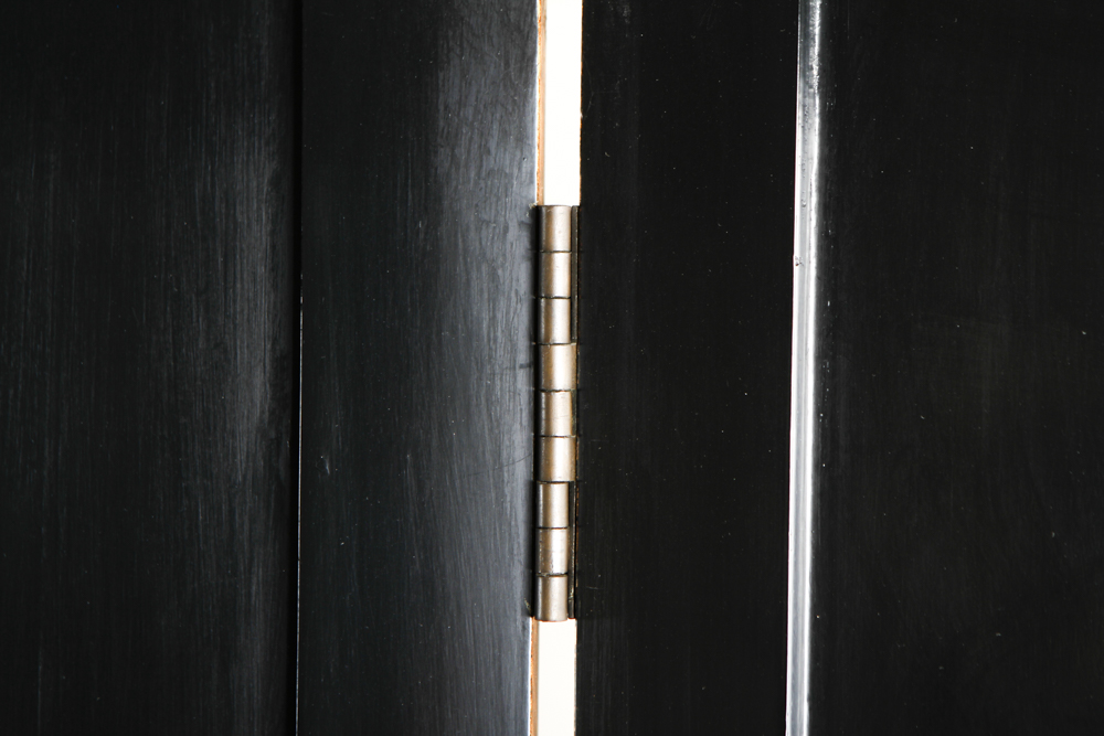 Vintage Hand Painted Tole Folding Screen