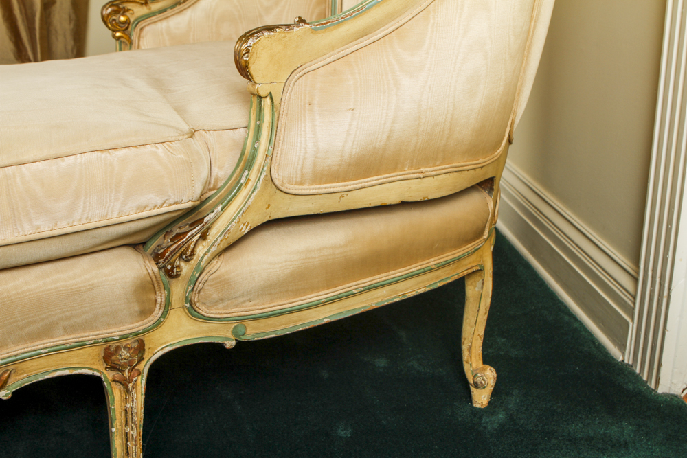 French Louis XV Style Chaise Lounge