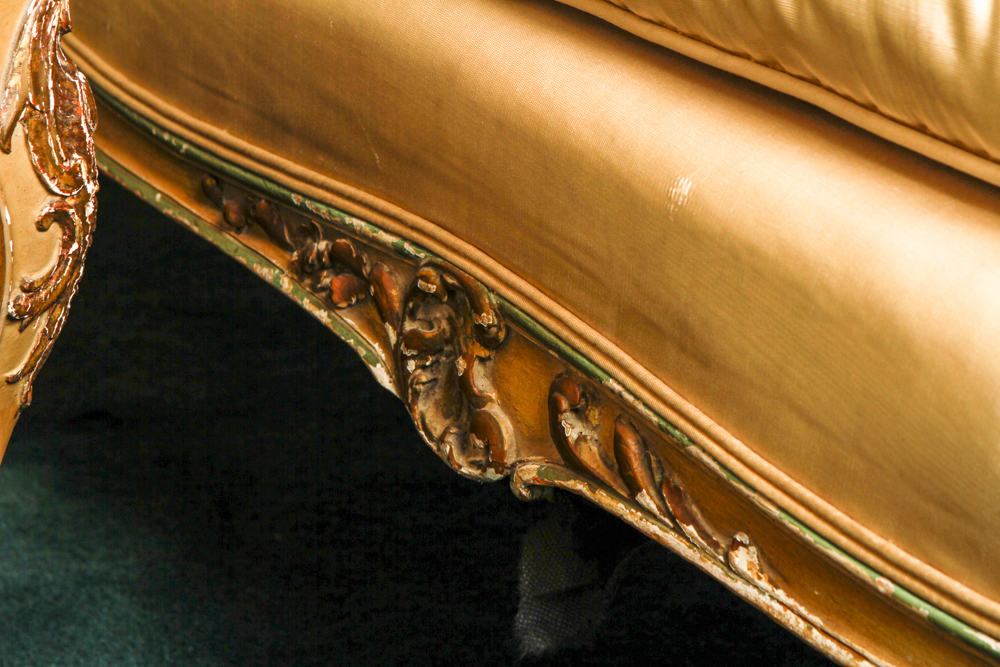 French Louis XV Style Chaise Lounge