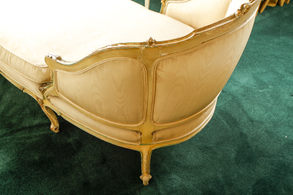 French Louis XV Style Chaise Lounge