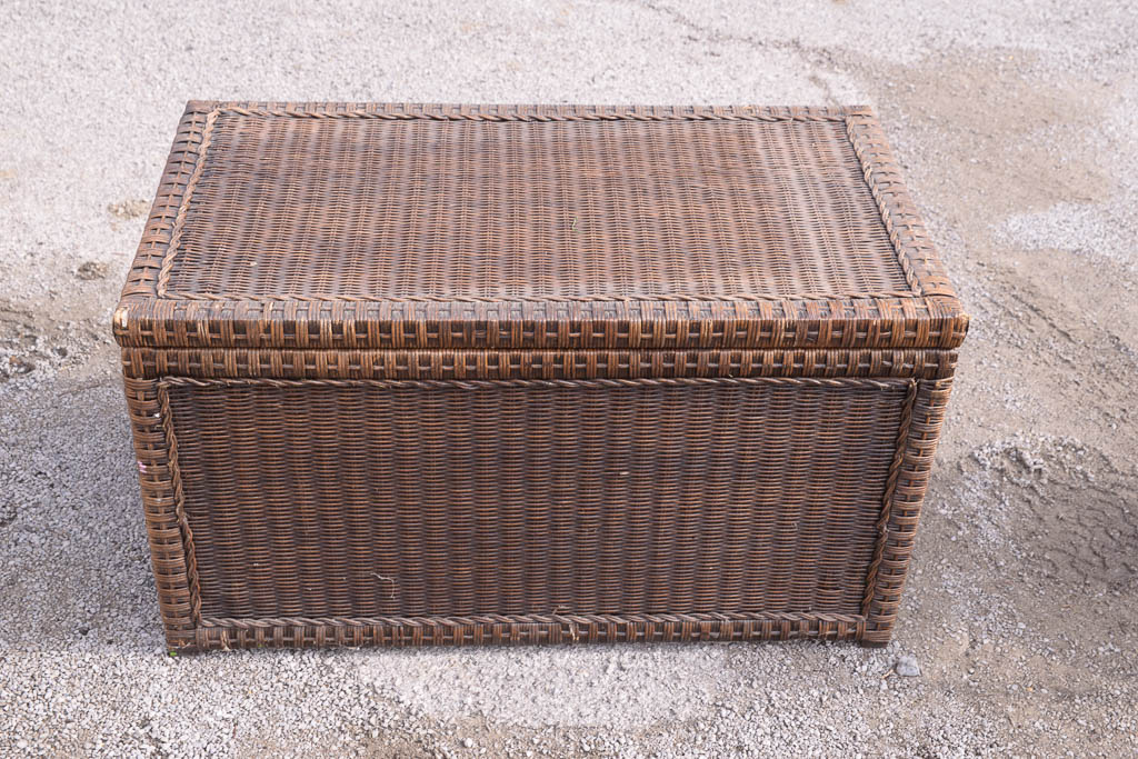 Woven Wicker and Straw Home Decor