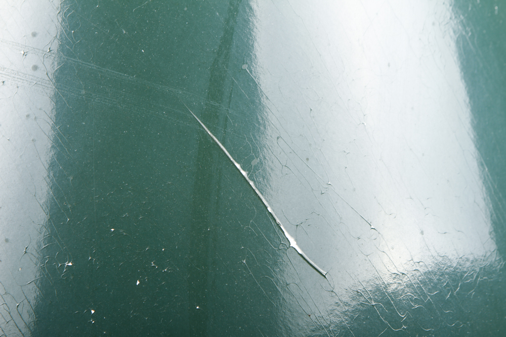 Green and Gilt Painted Bass Clef Tole Lamp