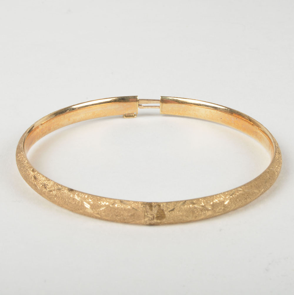 10K Yellow Gold Bangle Bracelet