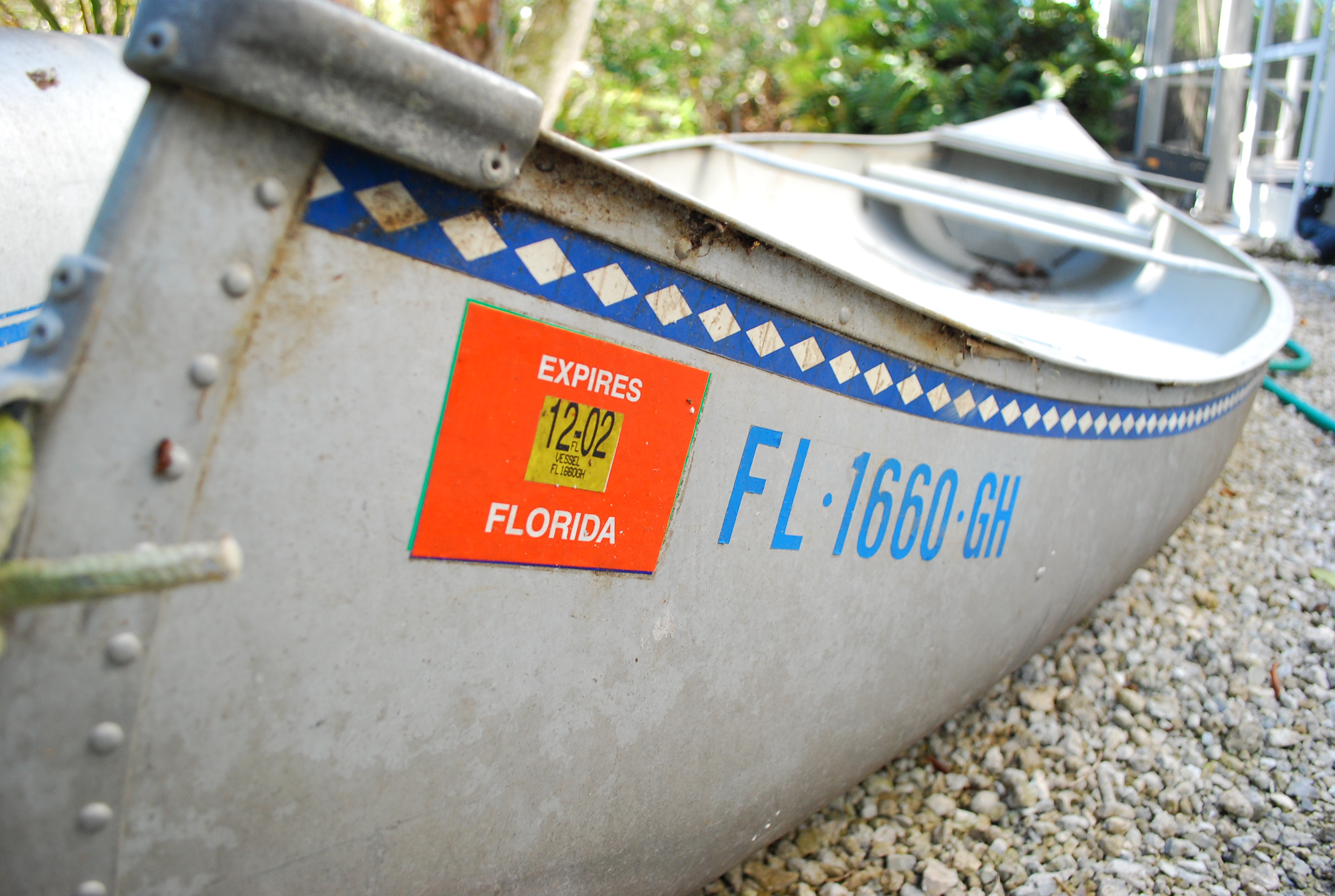 Michi-Craft Metal Canoe