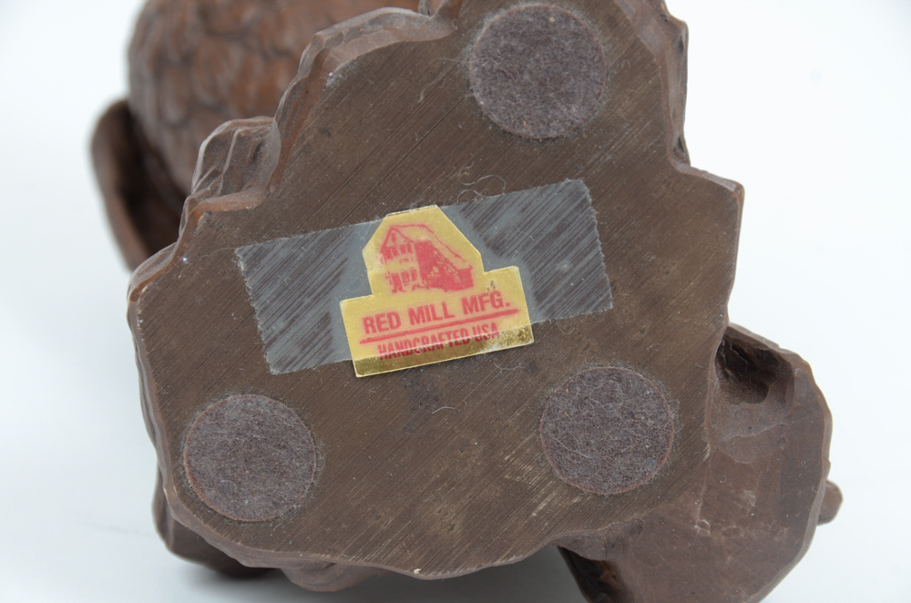 Red Mill Manufacturing Handcrafted Eagle Sculpture