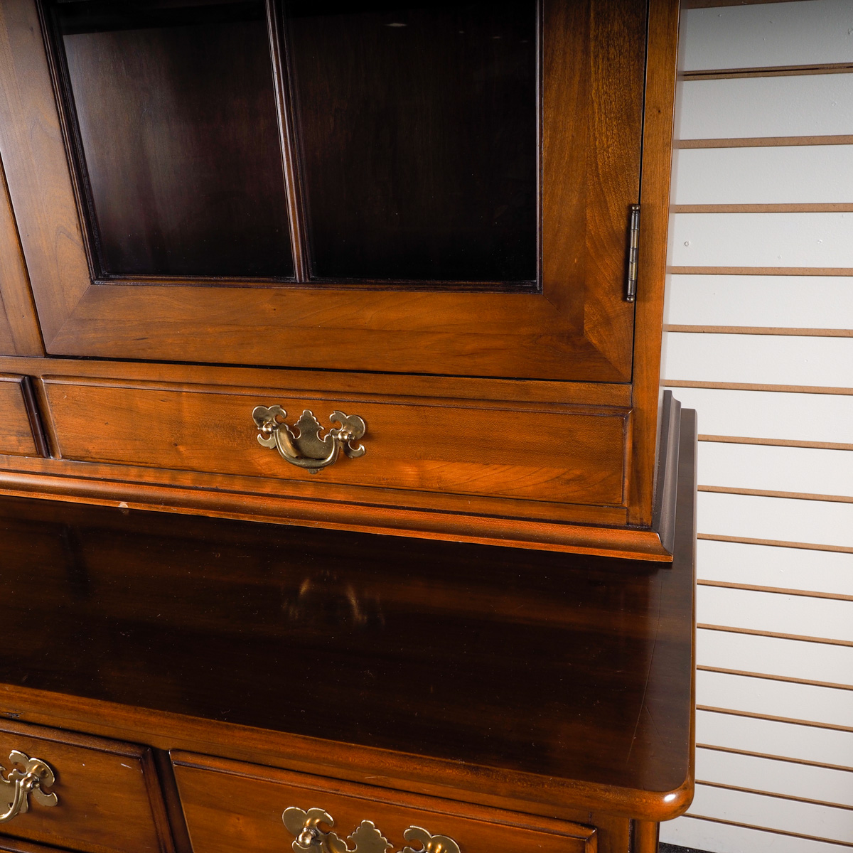 Willett Wildwood Cherry China Cabinet