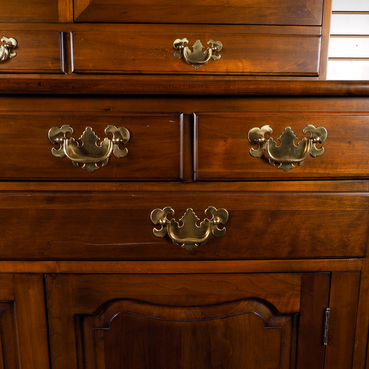 Willett Wildwood Cherry China Cabinet