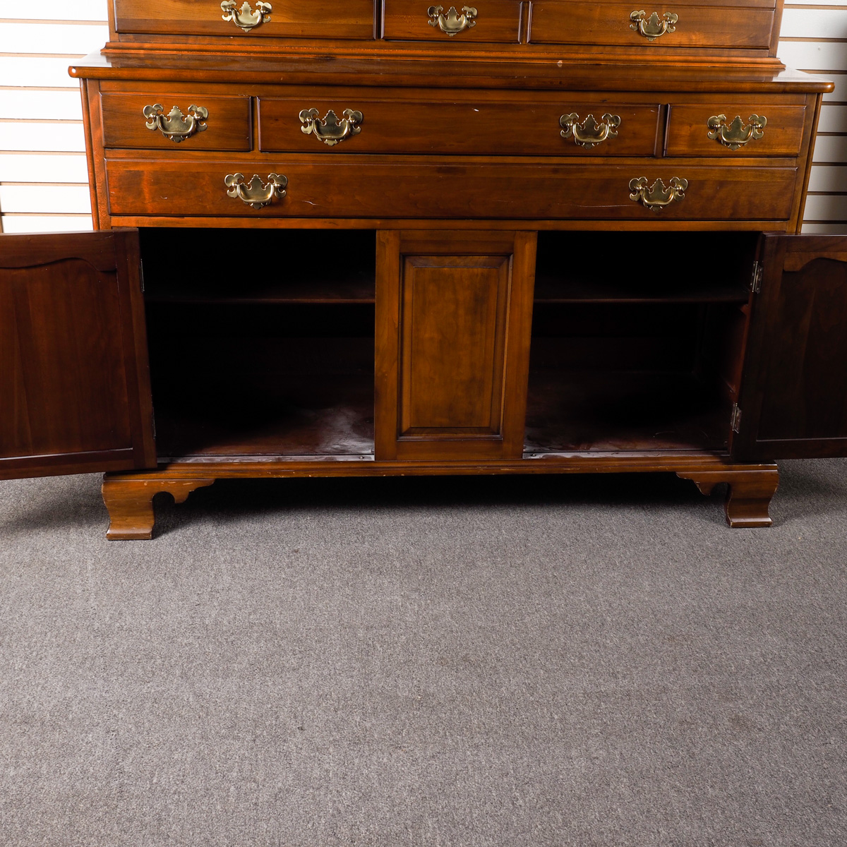 Willett Wildwood Cherry China Cabinet