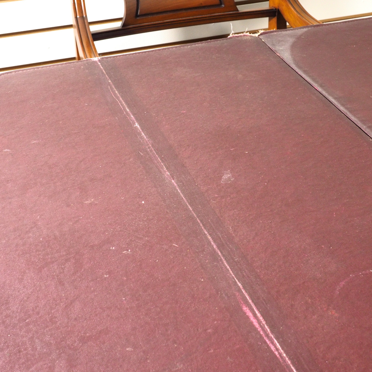 Willett Mid-Century Dining Table and Chairs