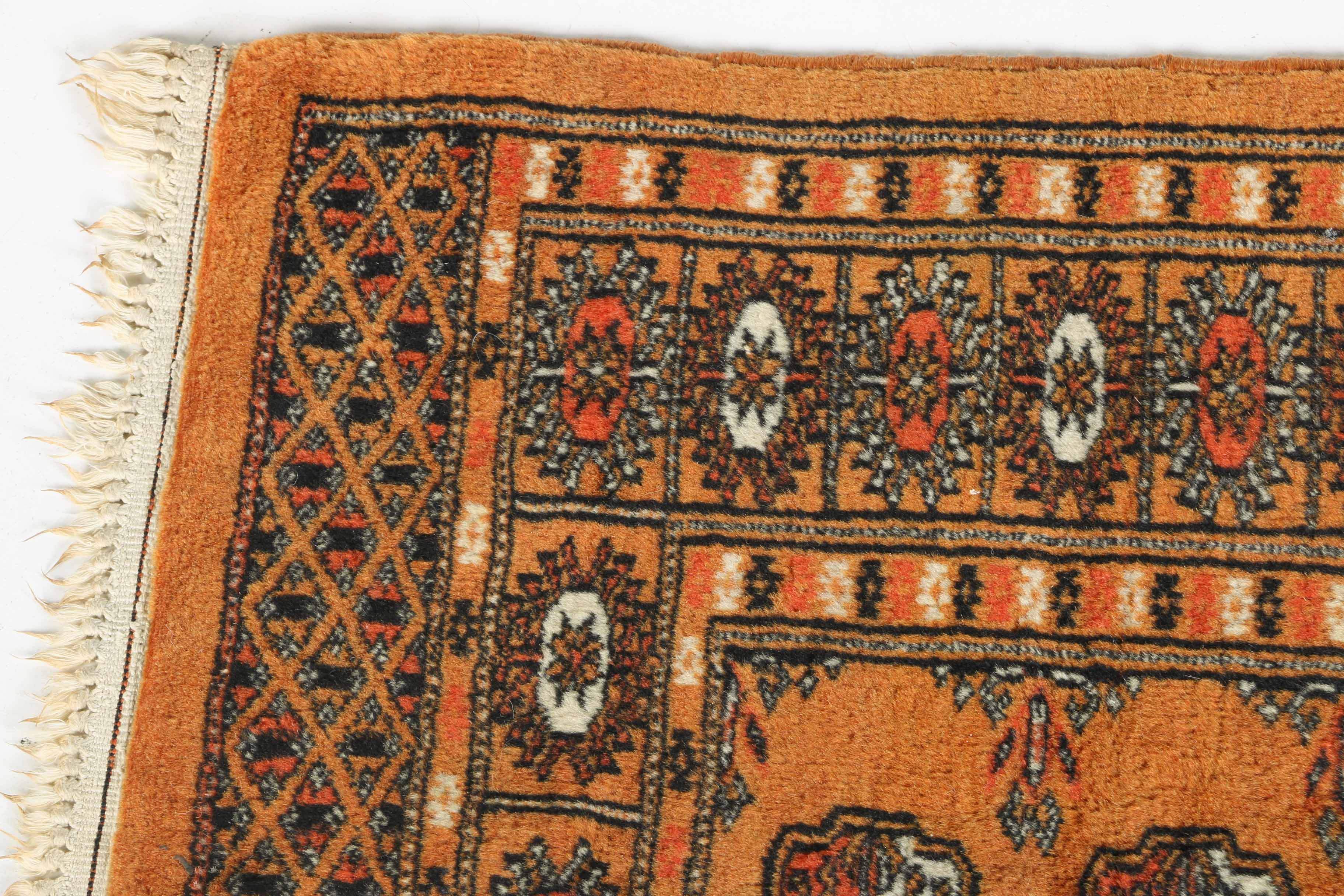 Handwoven Tekke Bokhara Style Accent Rug