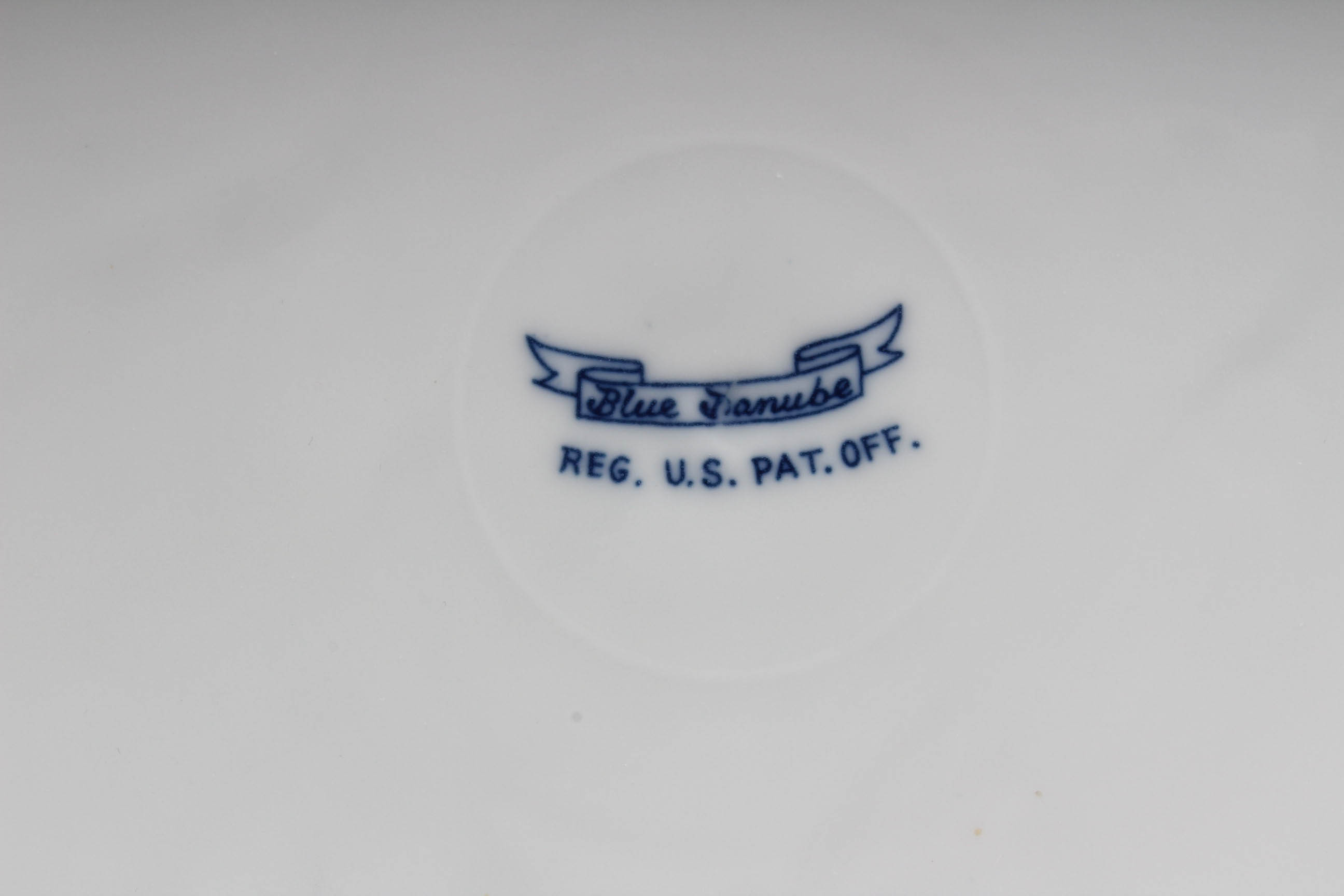 "Blue Onion" Tableware Featuring Meissen, Blue Danube, Vienna Woods and More