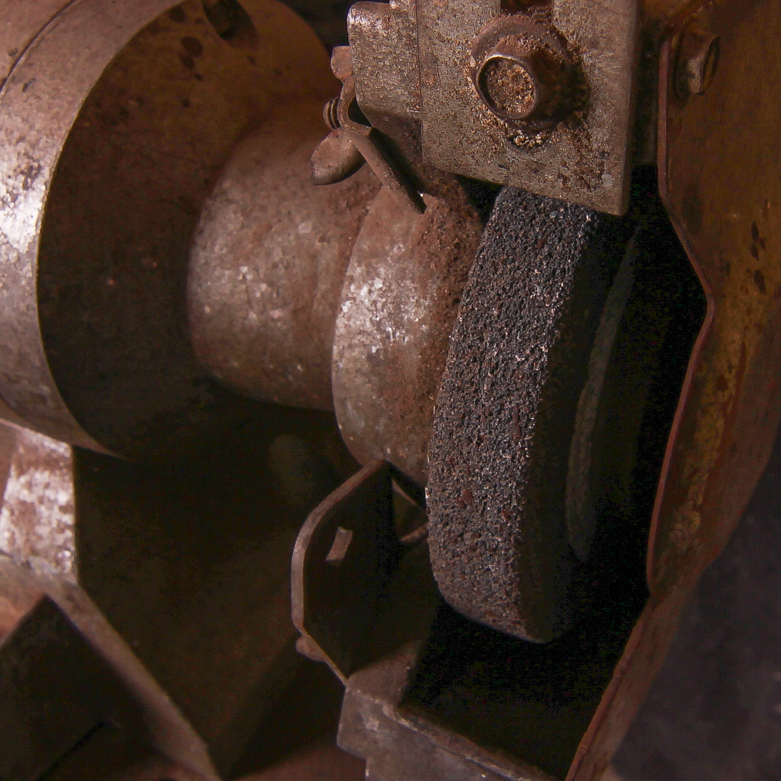 Wissota Ball Bearing Bench Grinder