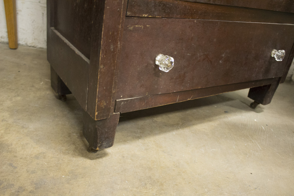 Vintage Mahogany Tone Chest of Drawers