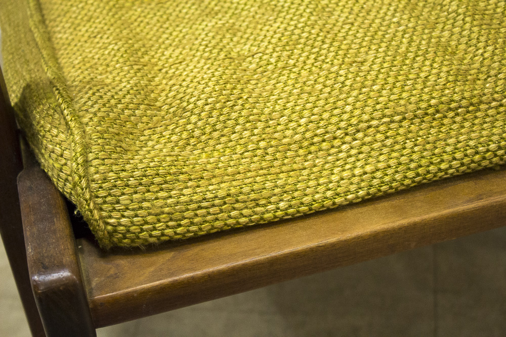 Signed Jens Risom Danish Modern Walnut Lounge Chair