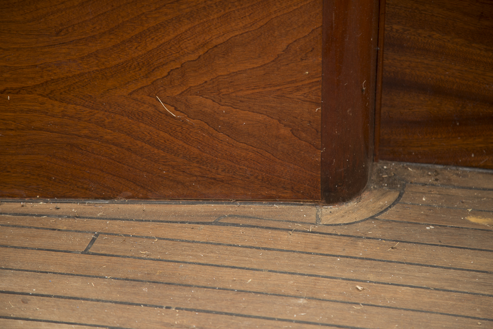 2002 Tacar 22 Foot Launch With Trailer