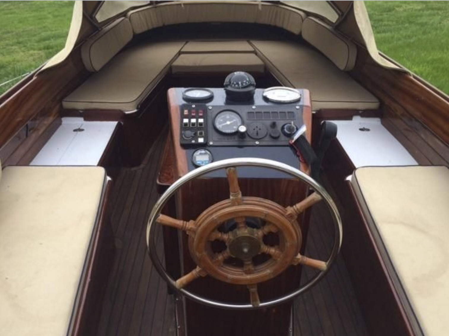 2002 Tacar 22 Foot Launch With Trailer