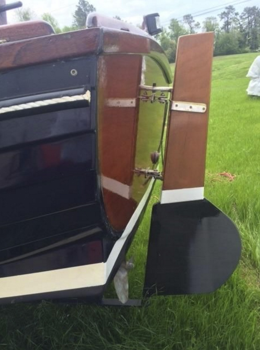 2002 Tacar 22 Foot Launch With Trailer