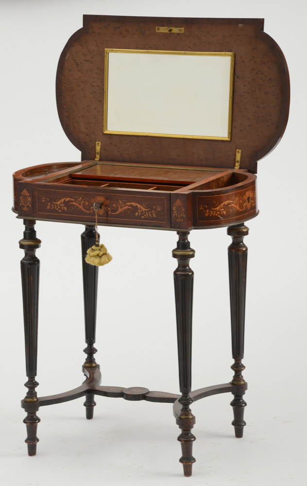 Fine Aesthetic-Style Inlaid Rosewood Work Table