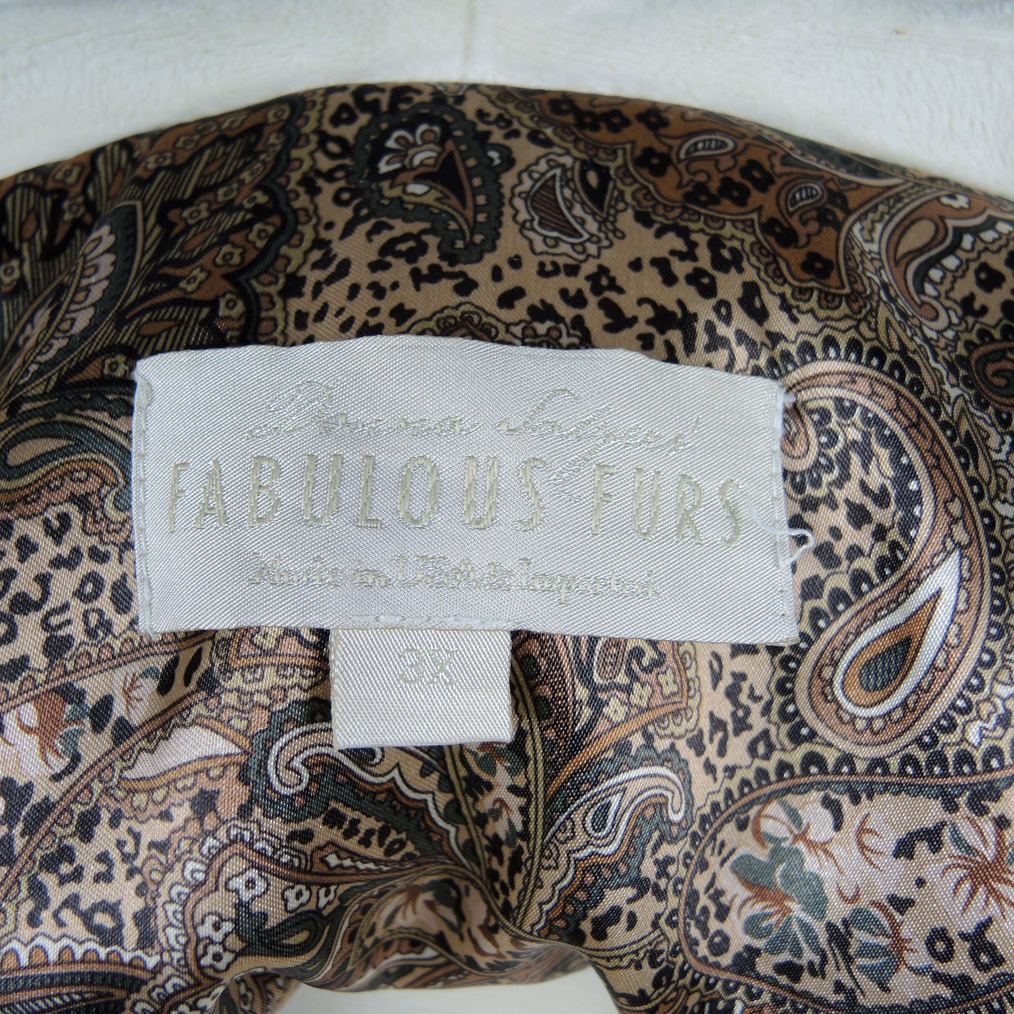 Donna Salyers Fabulous Furs White Faux Fur Coat