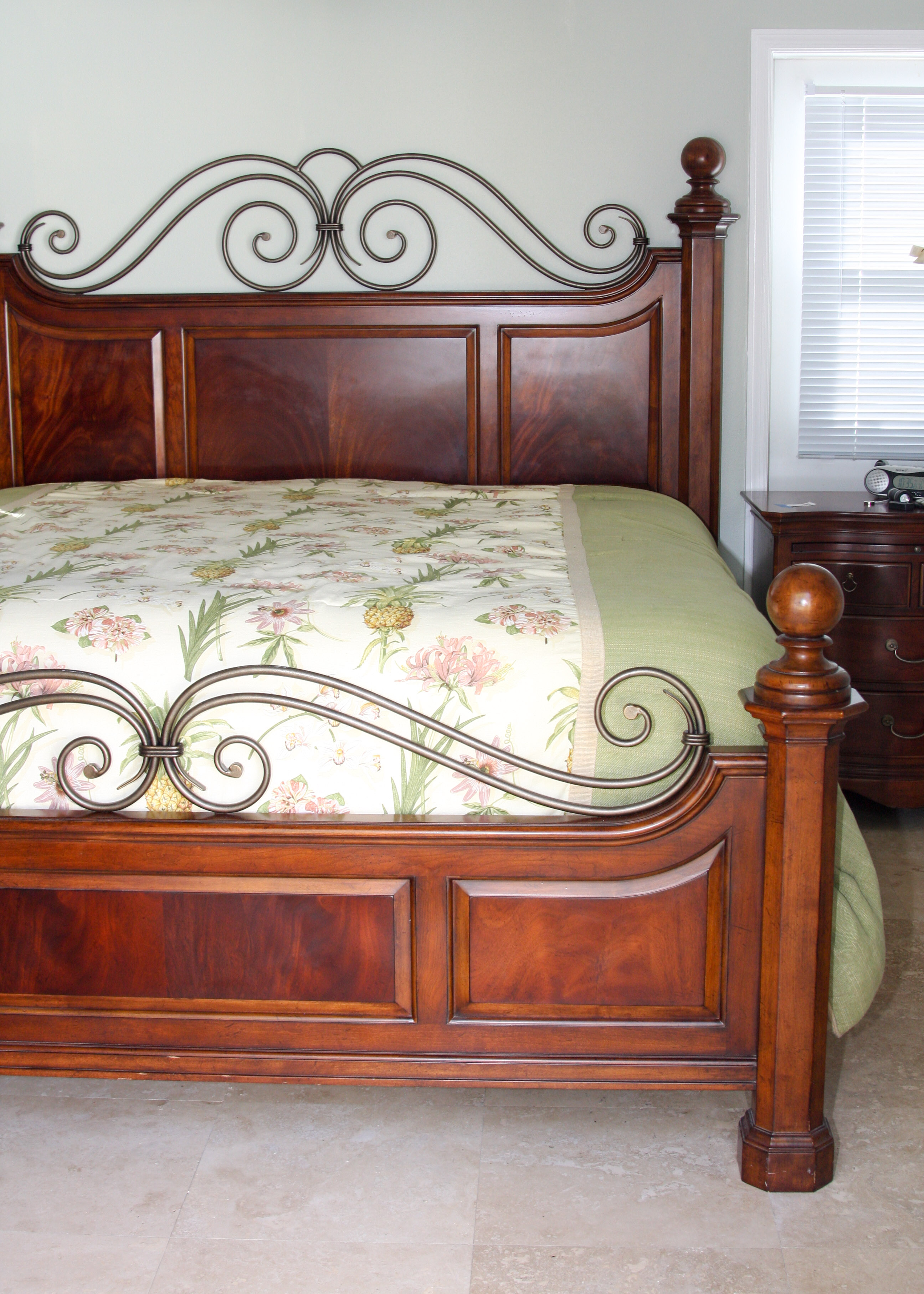 Thomasville King Size Bed Frame
