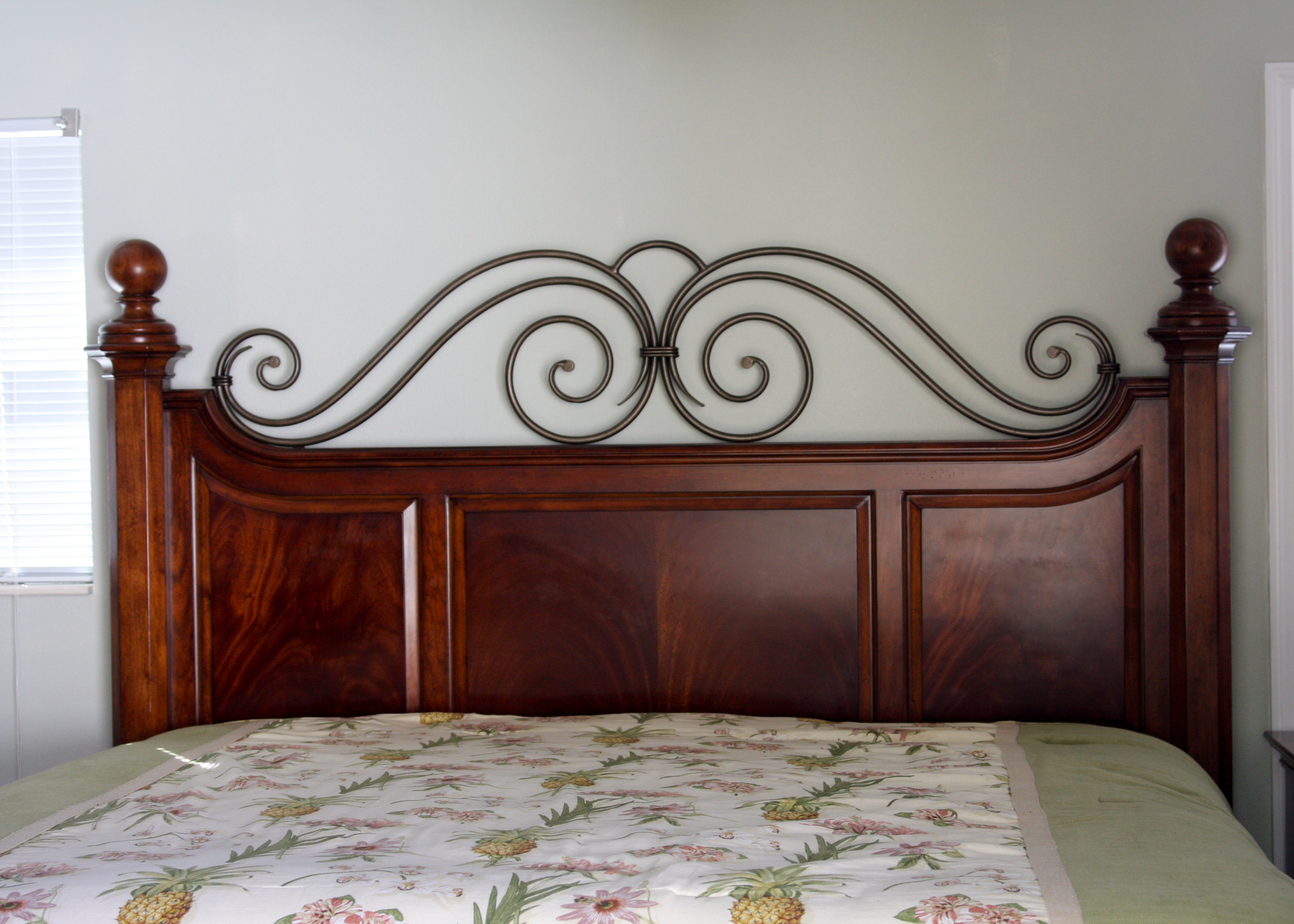 Thomasville King Size Bed Frame