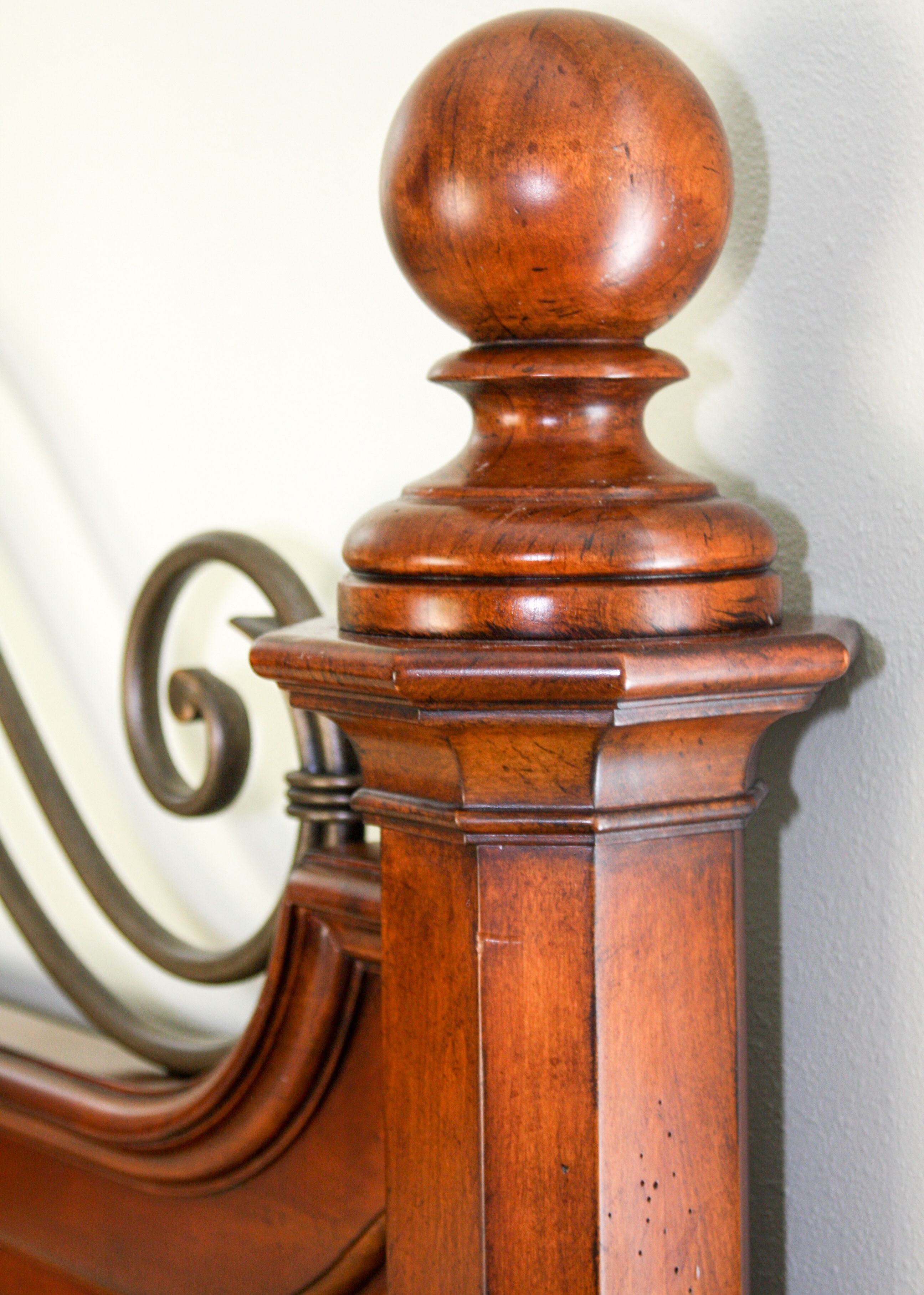 Thomasville King Size Bed Frame