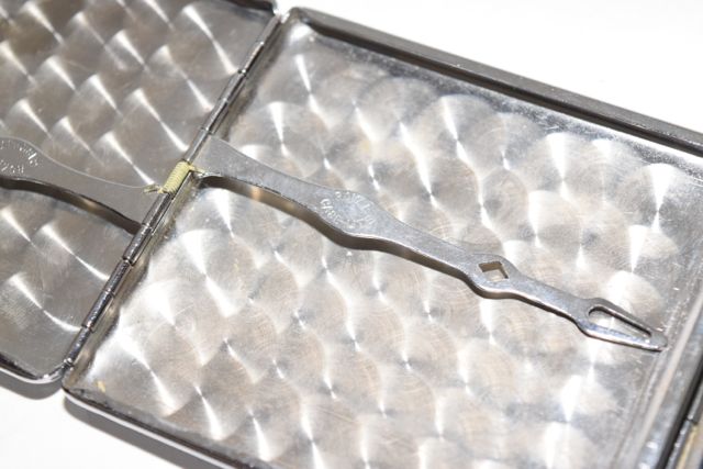 Vintage Royal CaseLite Lighter and Cigarette Case