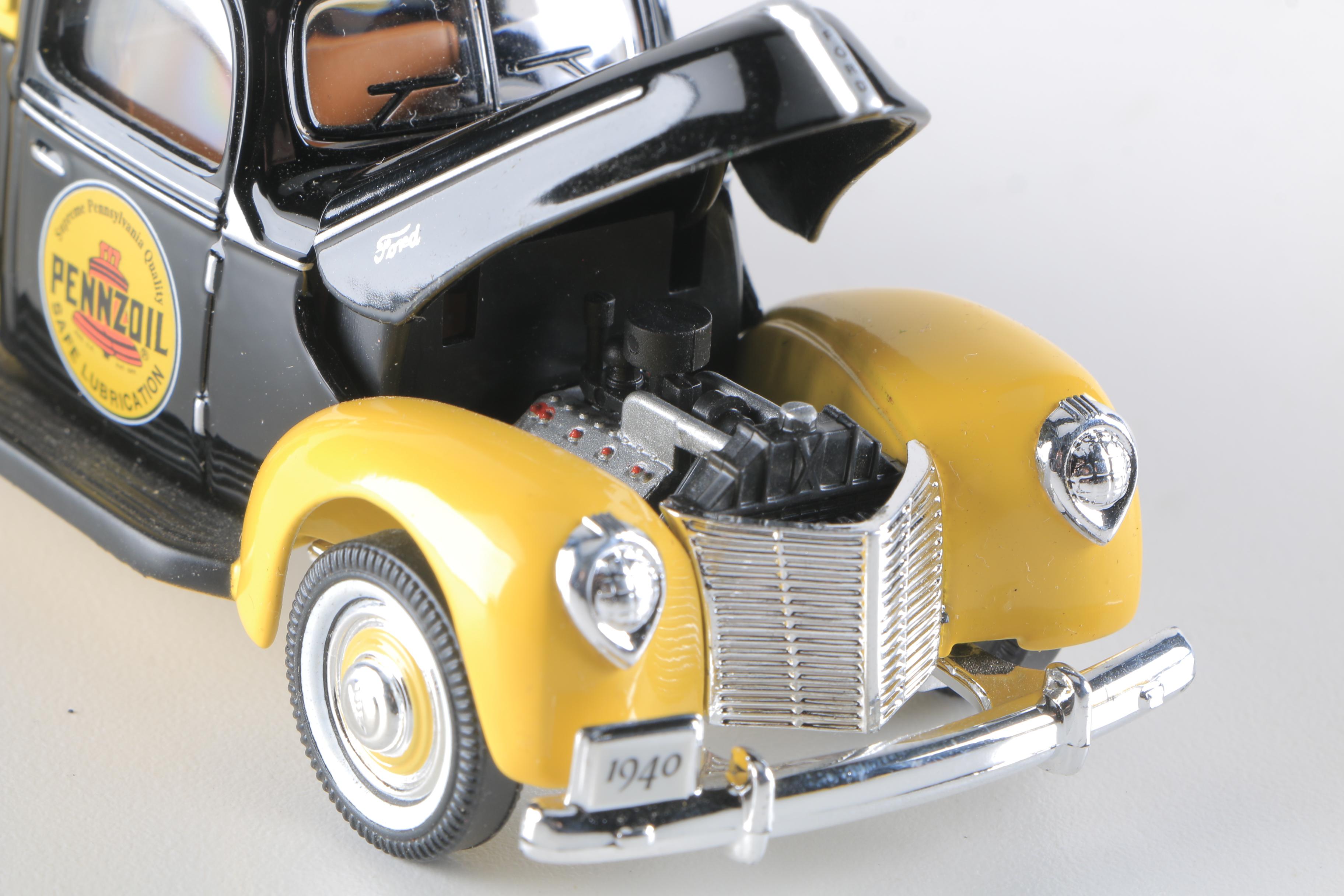 Golden Wheel 1940 Ford Pennzoil Die-Cast Trucks