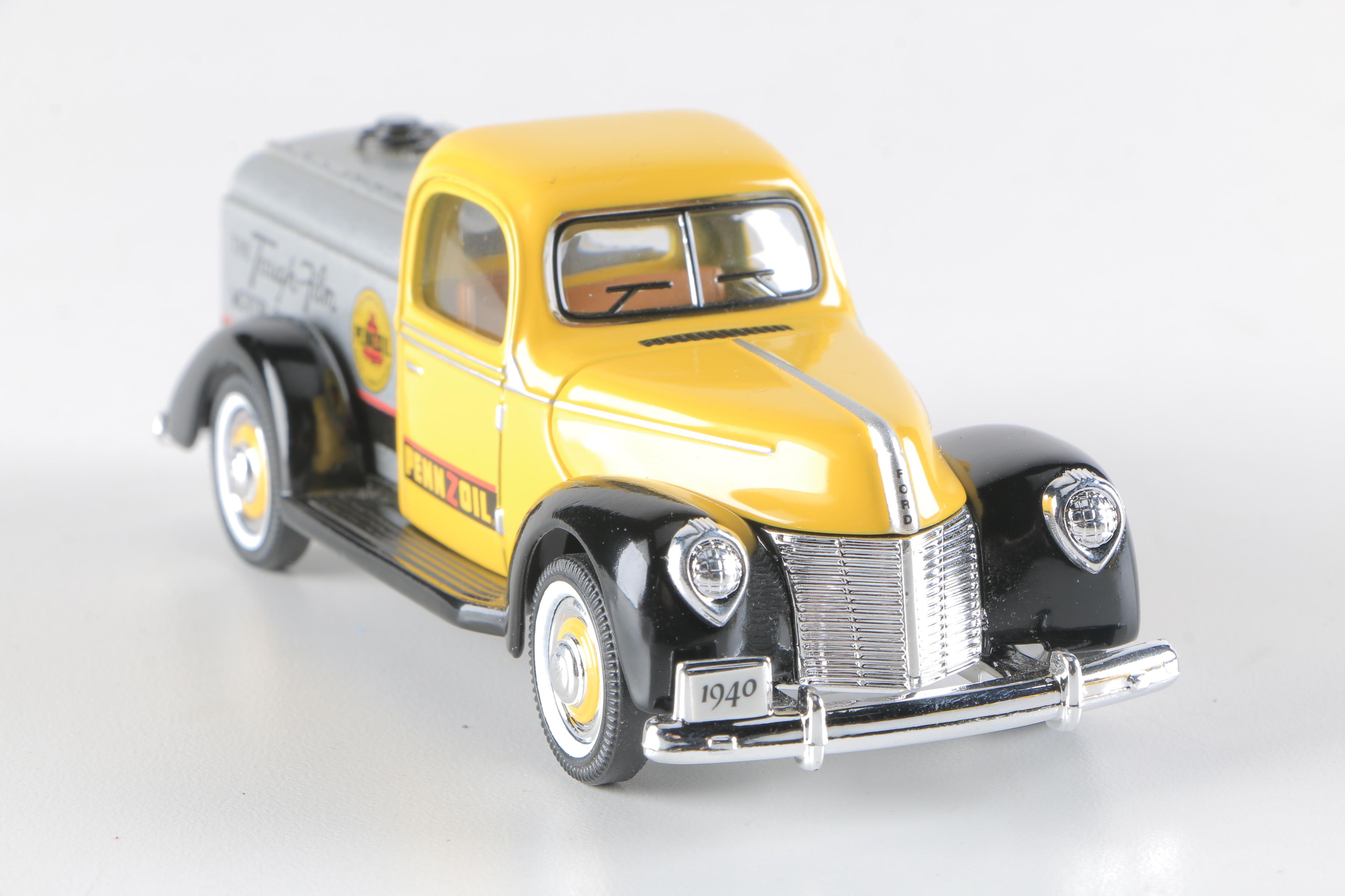 Golden Wheel 1940 Ford Pennzoil Die-Cast Trucks