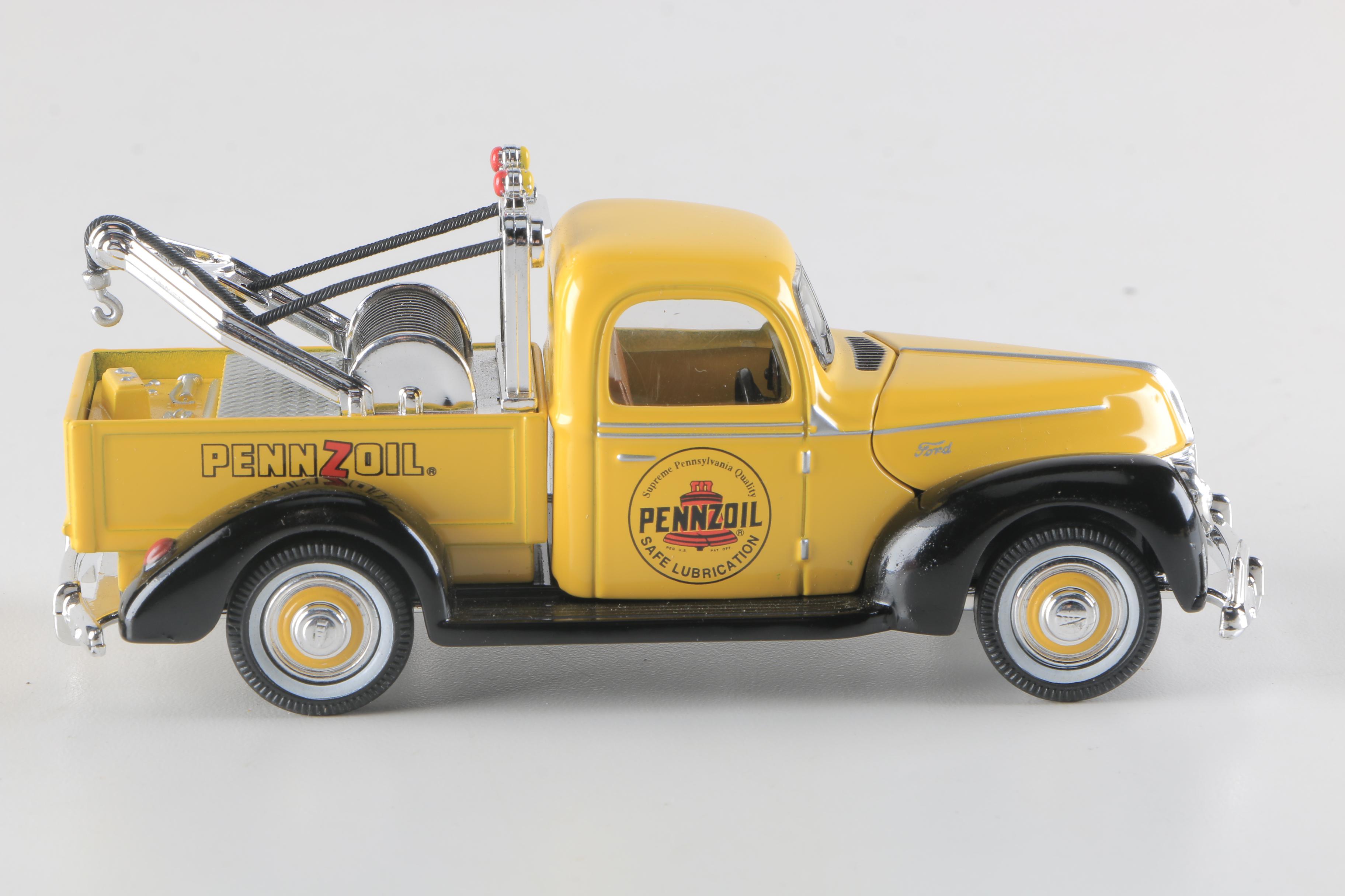 Golden Wheel 1940 Ford Pennzoil Die-Cast Trucks