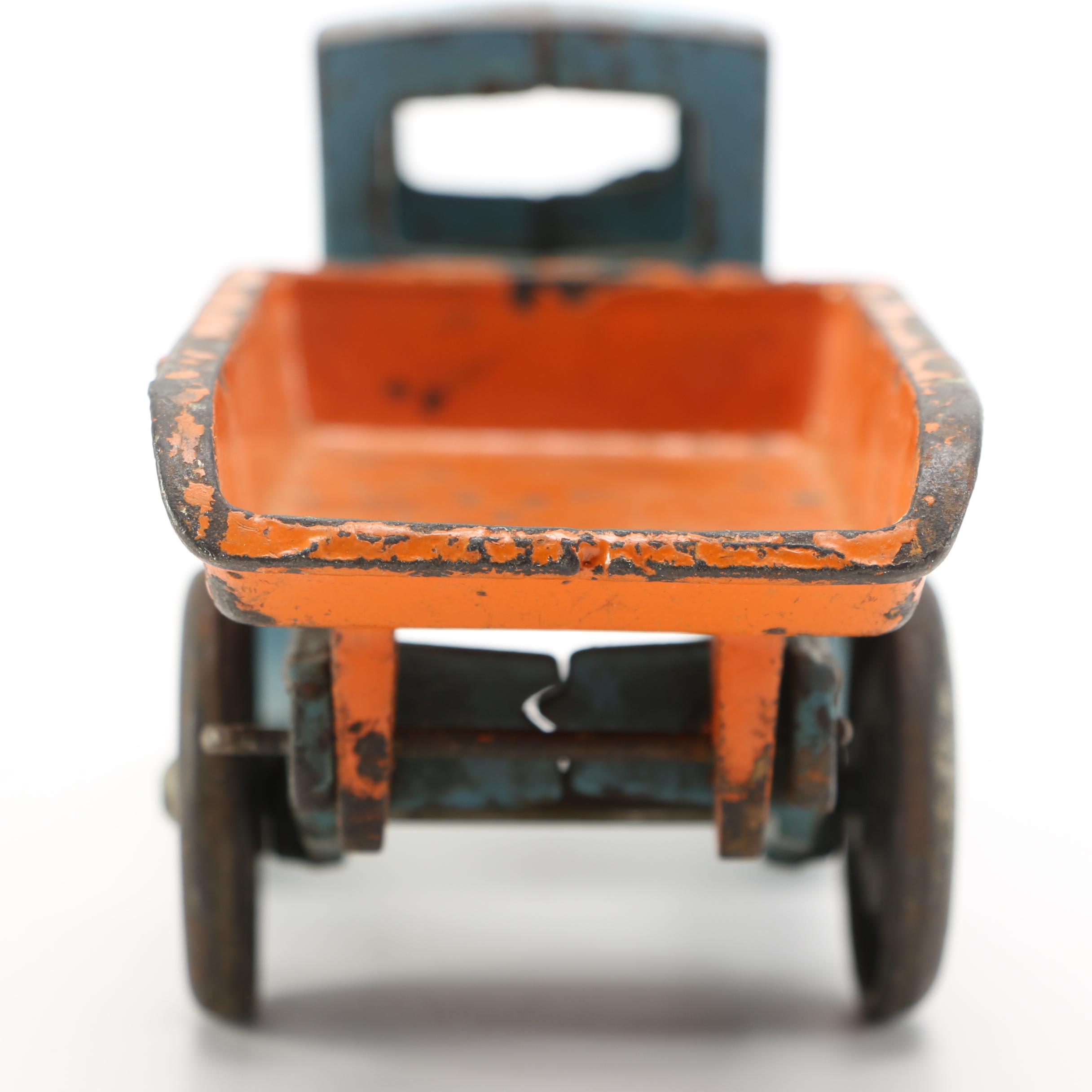 1930s Kilgore Cast Iron Dump Truck Toy