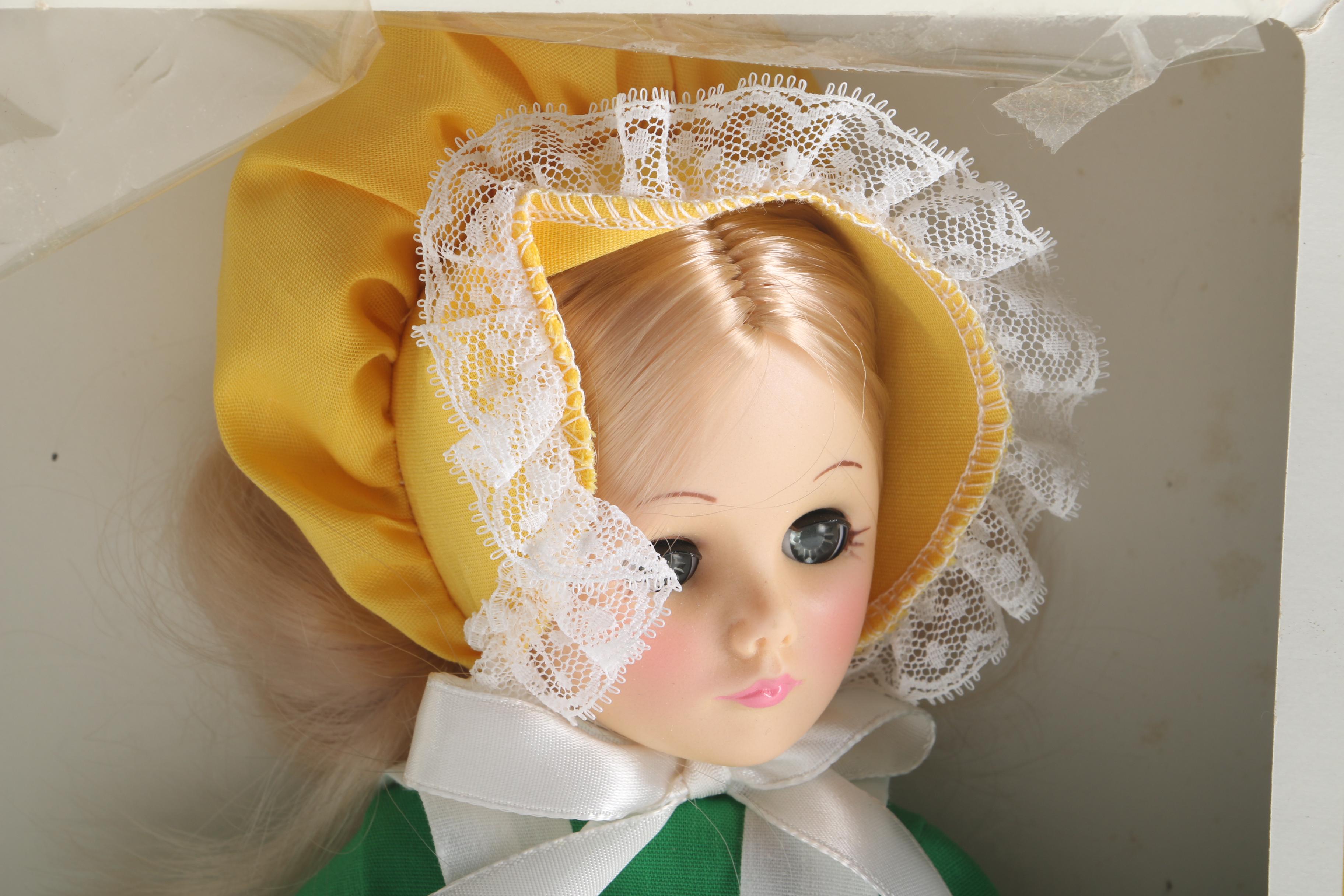 Circa 1976 Effanbee "Mother Hubbard" Doll