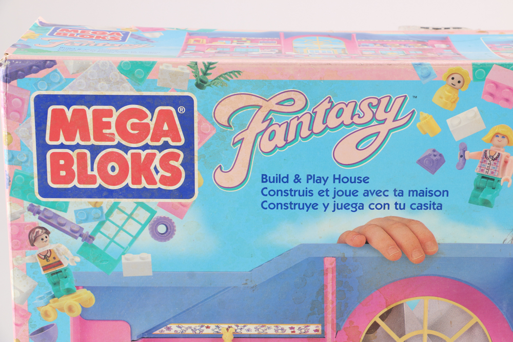 Mega Bloks "Fantasy" Toy Play House