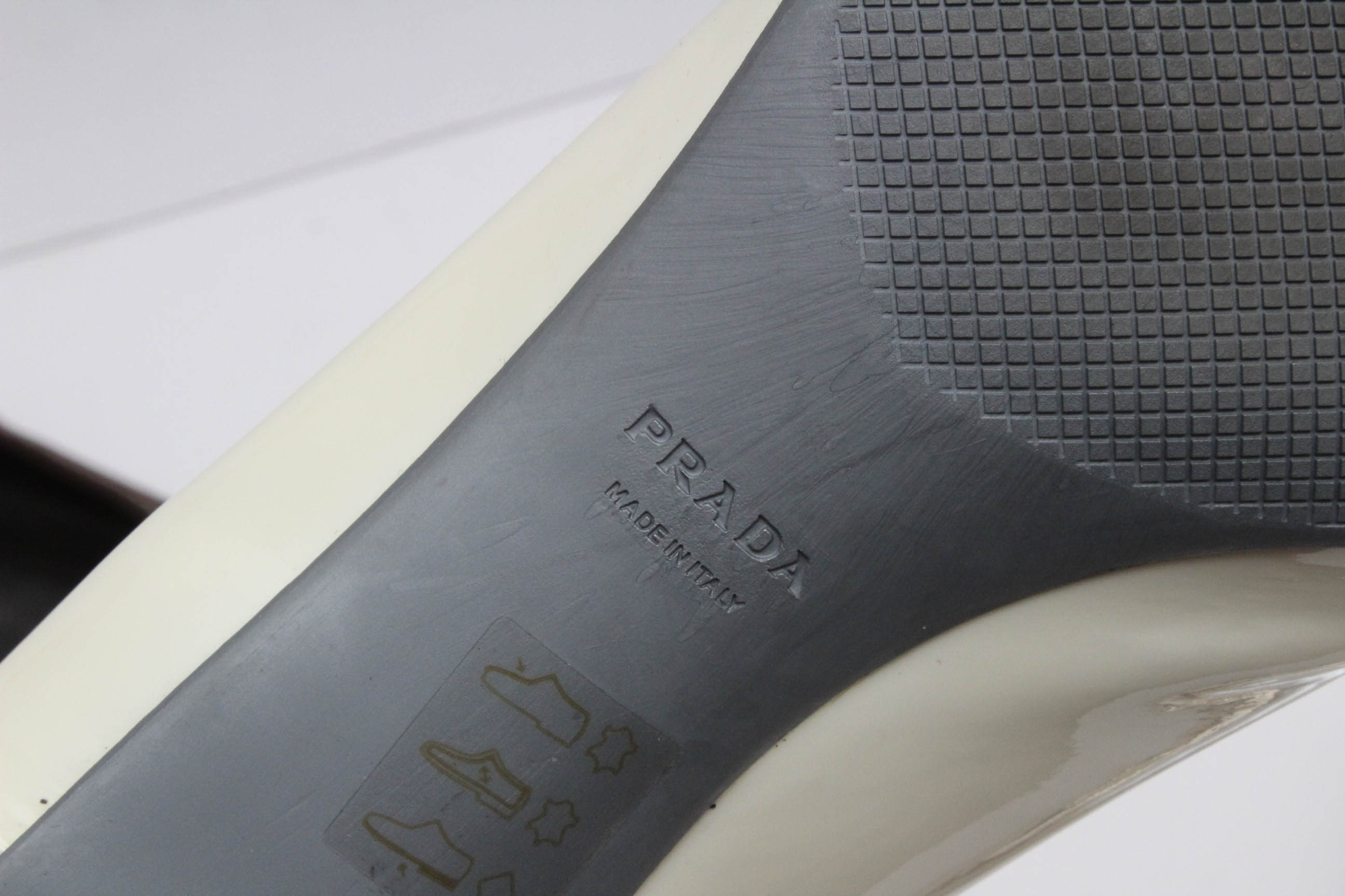 Prada Women's Shoes, Size 40