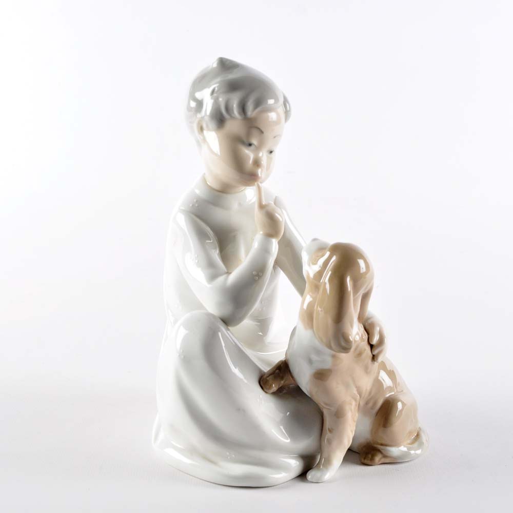 Lladro Figurine "Shhh A Boy and His Dog"