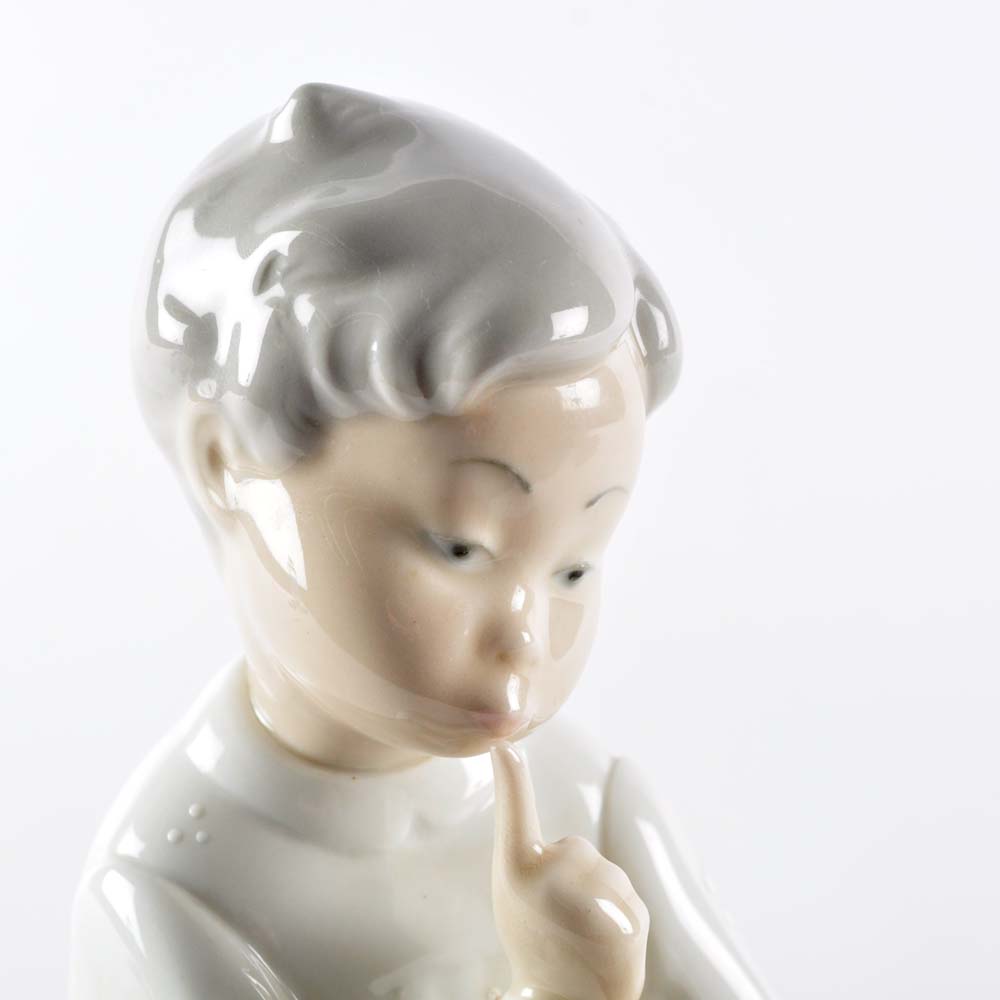 Lladro Figurine "Shhh A Boy and His Dog"