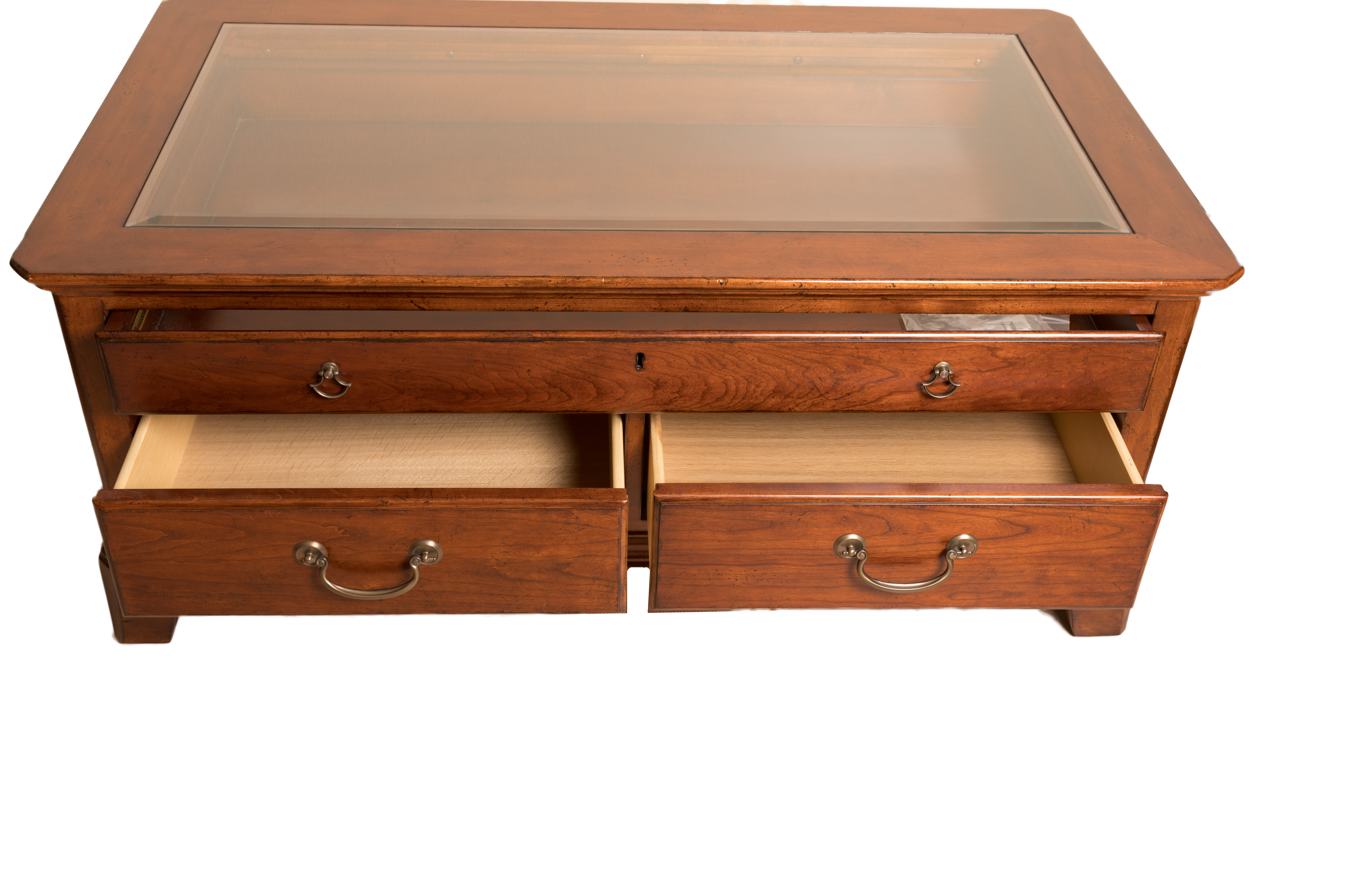 Thomasville Coffee Table With Glass Display Top