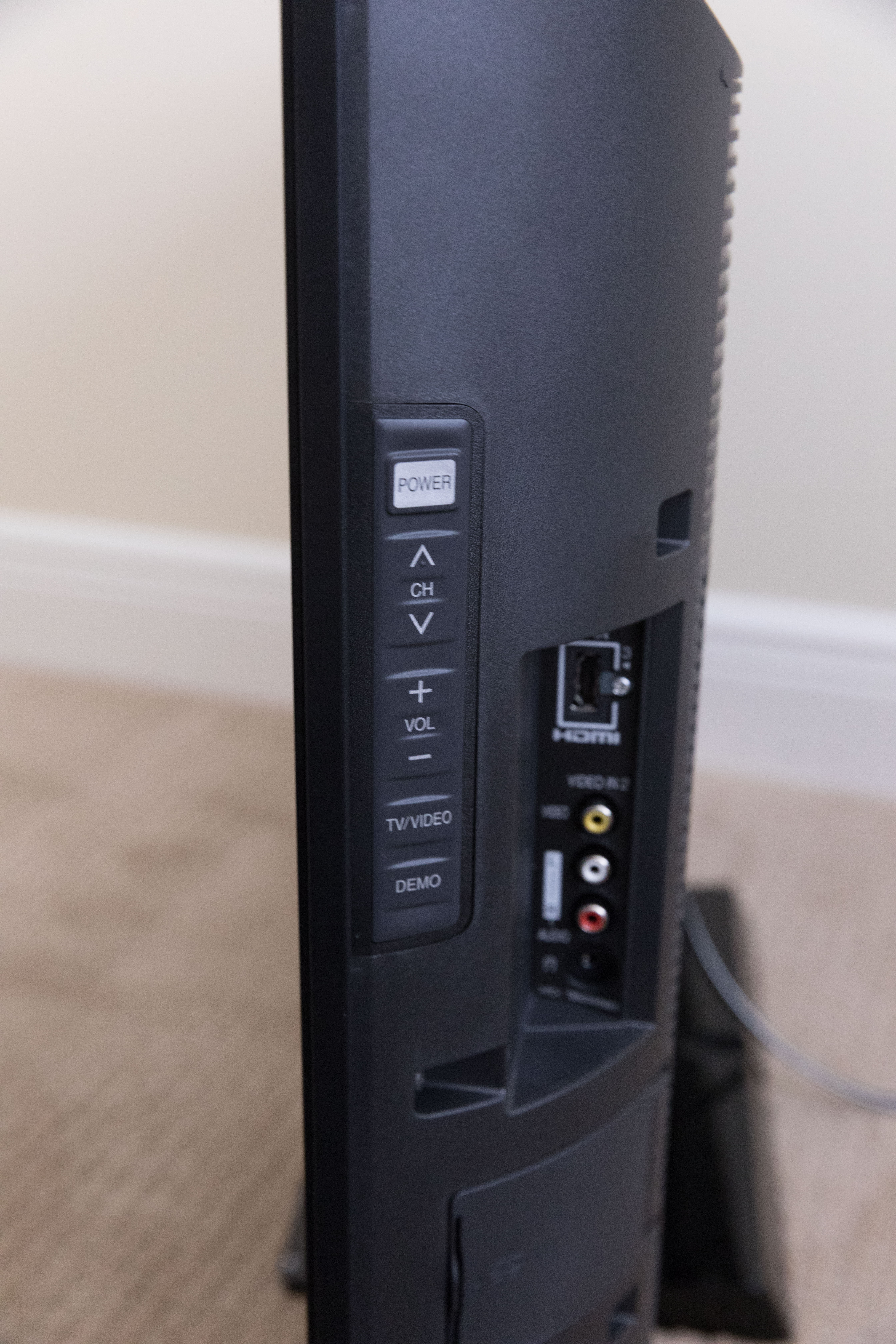 Panasonic 32" LCD Television